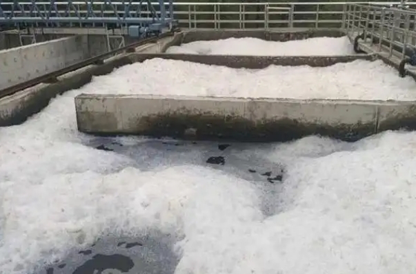 污水處理行業怎么選擇合適的消泡劑？ 